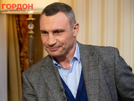 Кличко: Младший сын забрал у меня титул самого высокого в семье