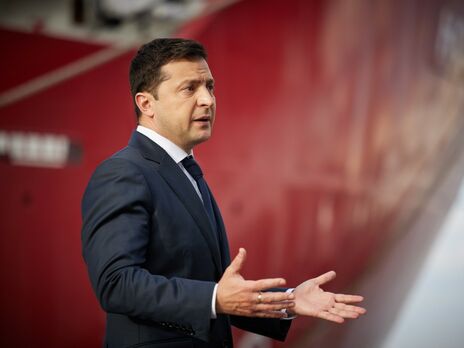 Зеленський та Порошенко очолюють антирейтинг українських політиків – опитування