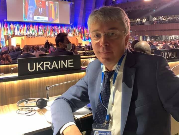 Глава Минкульта Украины Ткаченко подаст в отставку – СМИ