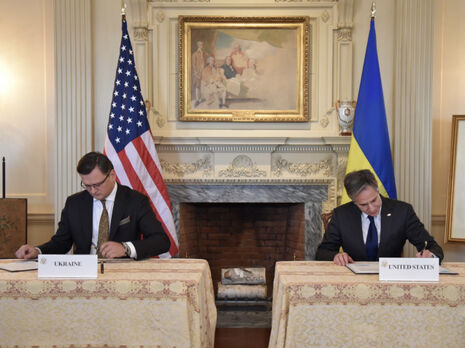 США та Україна підписали Хартію про стратегічне співробітництво