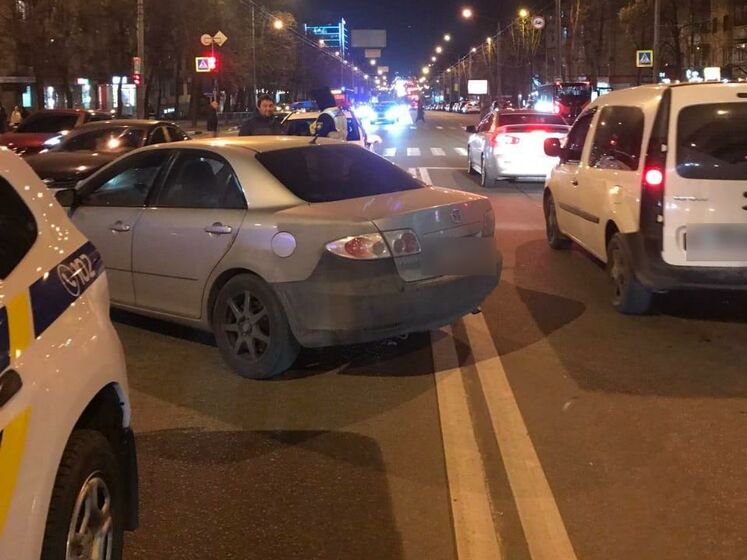 На місці ДТП із підлітками у Харкові збили патрульного – поліція