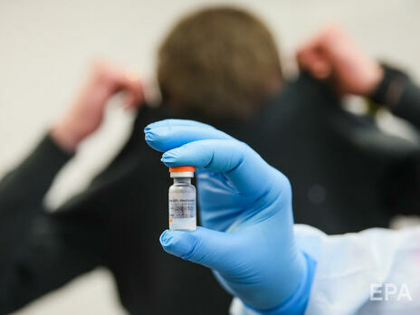 Протягом доби майже 280 тис. українців щепилися проти коронавірусу