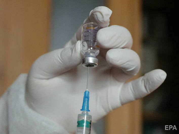 21% украинцев, которые изначально не хотели вакцинироваться от COVID-19, изменили свое мнение и готовы сделать прививку – опрос