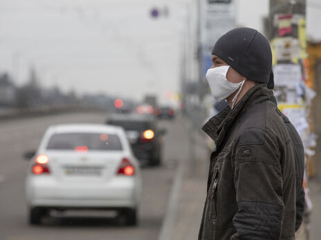 В Україні протягом доби на COVID-19 захворіло 23,5 тис. осіб, 695 – померли