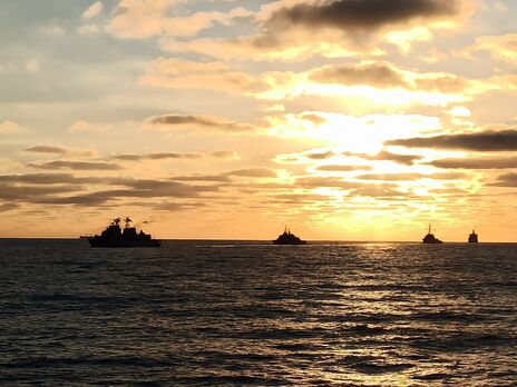 Українські кораблі провели навчання у Чорному морі з флагманом 6-го флоту США та кораблями НАТО. Фоторепортаж