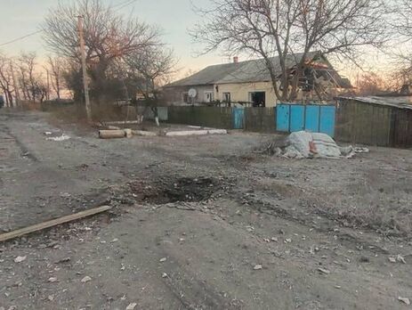Унаслідок обстрілу Невельського пошкоджено та зруйновано приватні будинки, під завалами опинилися люди – голова Донецької ОДА