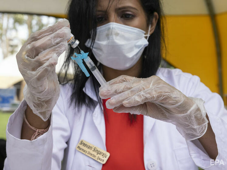 В мире сделали почти 7,5 млрд прививок от COVID-19 – Bloomberg
