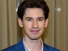 Гордон-молодший знявся у