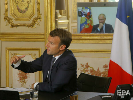 Макрон у розмові з Путіним заявив, що Париж має намір захищати територіальну цілісність України