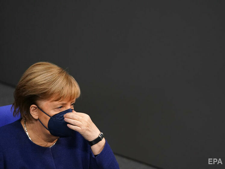 Четверта хвиля COVID-19 накрила Німеччину з усією силою – Меркель