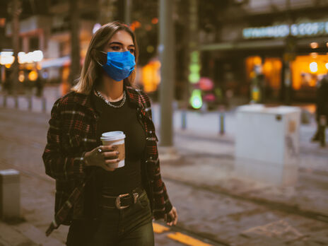 В Украине вторые сутки подряд фиксируют более 20 тыс. случаев COVID-19