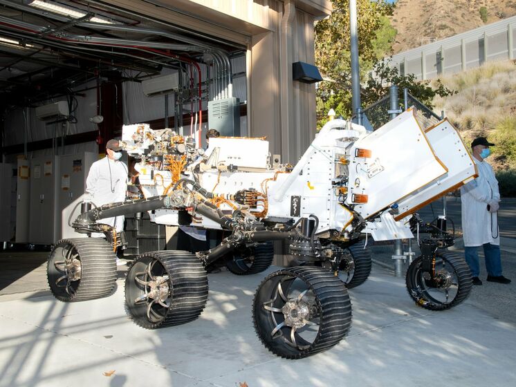 NASA тестирует близнеца марсохода Perseverance