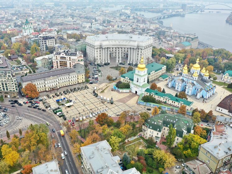 МЗС: За кордоном затримали 13,7 тис. українців, найбільше – у Росії