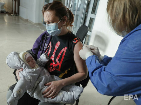 У МОЗ заявляли в жовтні, що хочуть домогтися, щоб 70% дорослого населення України було вакциновано до кінця 2021 року