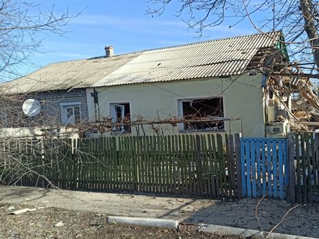 СММ повідомляє про пошкодження житлових будинків та об'єктів інфраструктури на Донбасі, завданих важким озброєнням, зазначили в ОБСЄ