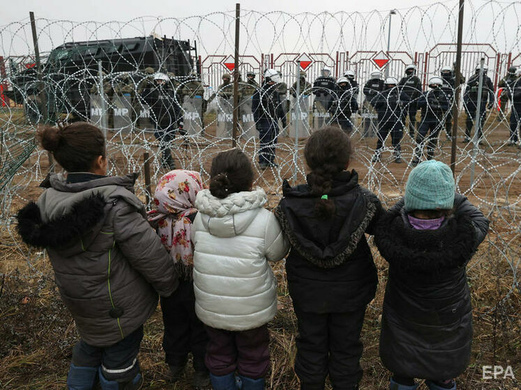 Білорусь та Польща відповідальні за кризу з мігрантами – Human Rights Watch