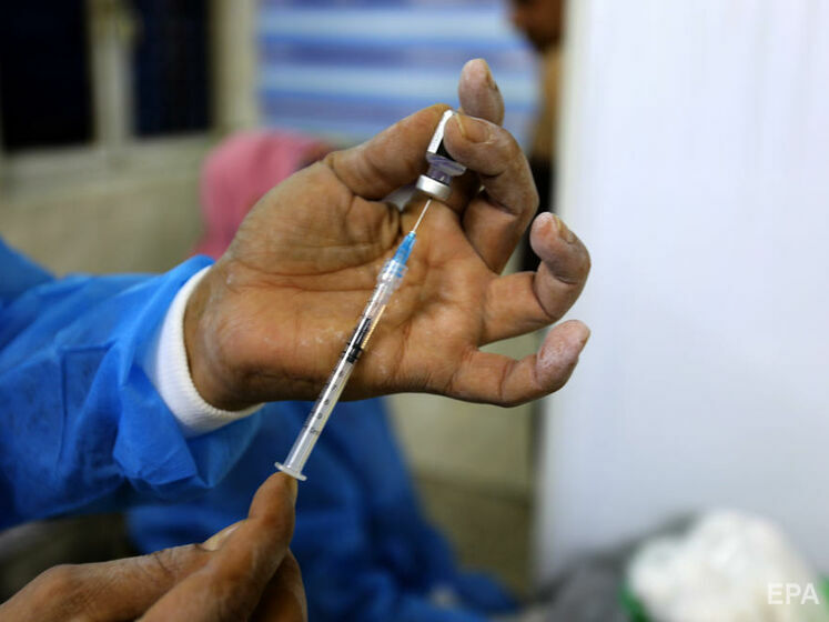 В мире сделали более 7,89 млрд прививок от COVID-19 – данные Bloomberg