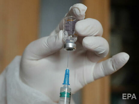 В Україні проти коронавірусу можуть зробити щеплення всі охочі віком від 12 років
