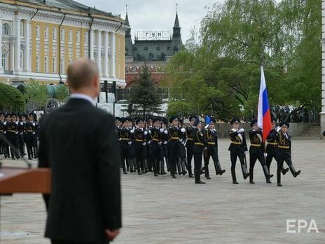 В руках Путина лежит автомат для войны против всего демократического мира – Яценюк