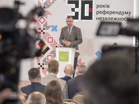 Виталий Кличко: И снова, как и при Януковиче, видим наступление на свободу слова. Видим неприятие какой-либо критики