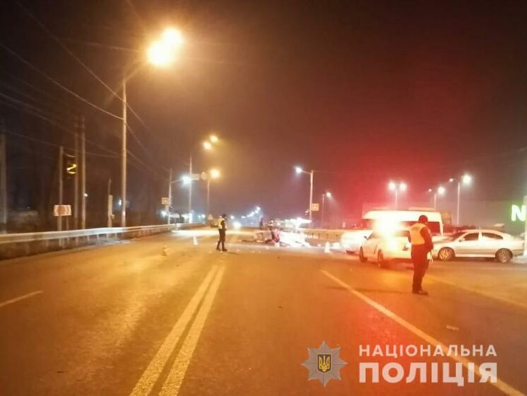 В Киевской области в ДТП с участием полицейского погибло два человека