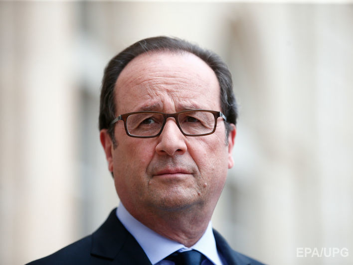 Члены Национального собрания Франции потребовали импичмента Олланда