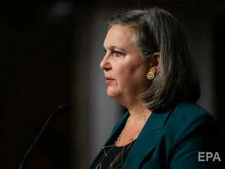 Россия готова мобилизовать практически все свои сухопутные войска для вторжения в Украину – Нуланд