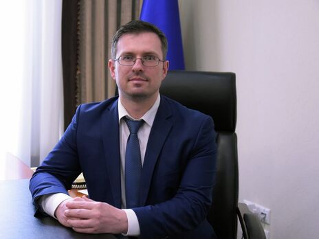 Непривитых от COVID-19 сотрудников 