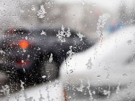13 декабря в западных областях Украины будет идти снег, ночью местами значительный