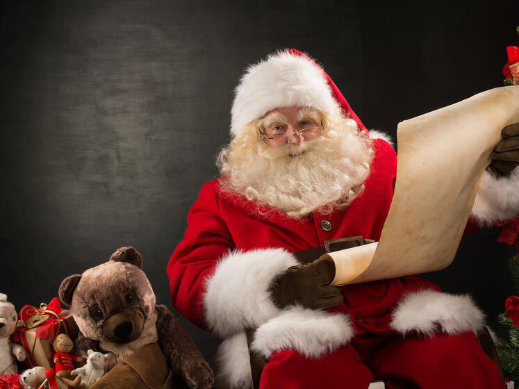 В Италии епископ сказал детям, что Санта-Клауса не существует. Епархия извинилась