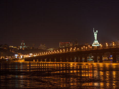 В Киеве транспортную развязку моста Патона могут озеленить почти за полмиллиона гривен