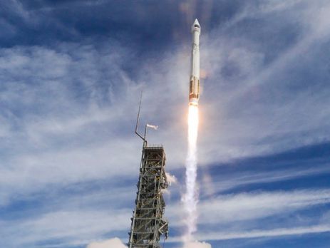 США успешно запустили ракету-носитель Atlas V со спутником зондирования Земли. Видео