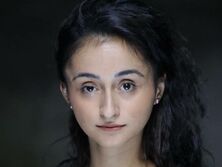 25-летняя канадская актриса Шарлотта Арнольд обвинила 72-летнего Жерара Депардье в изнасиловании