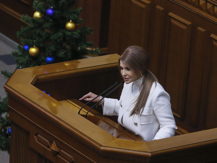 "Никуда не нужно бежать". Тимошенко посоветовала Порошенко отстаивать правоту в суде