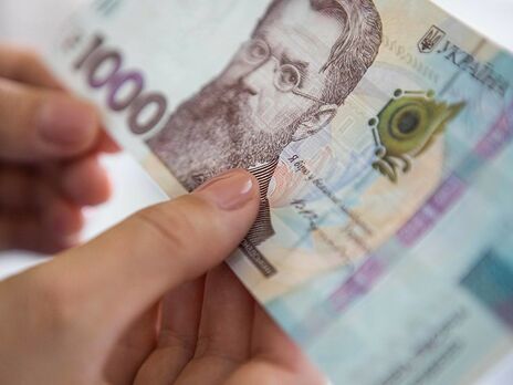 По 1 тис. грн в Україні отримають усі повністю щеплені громадяни