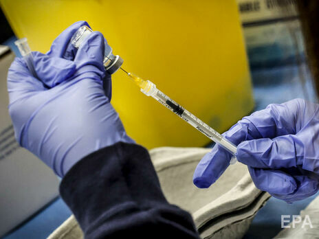 В Україні буде досить вакцин для ревакцинації проти COVID-19 70% дорослого населення 2022 року – МОЗ