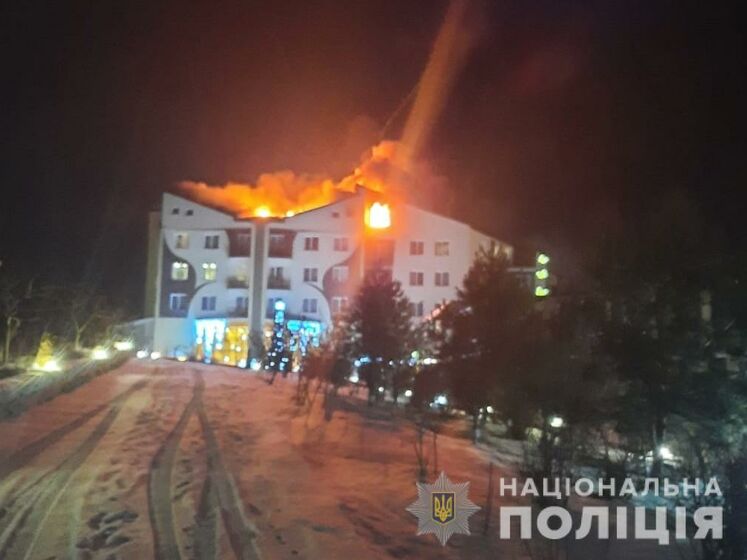 "Вистрибнули з вікна". Поліція розповіла, як загинула людина під час пожежі в готелі у Вінницькій області