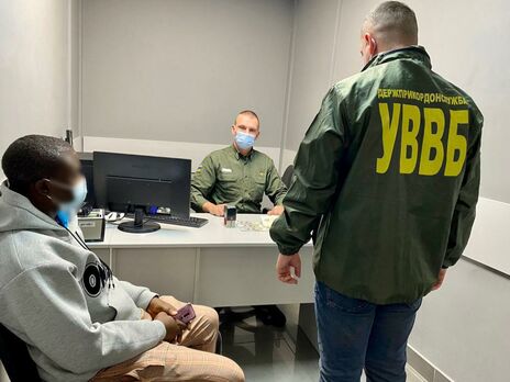 Иностранец уже второй раз за месяц пытался въехать в Украину, сообщили в Госпогранслужбе