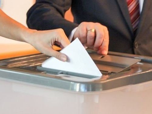 В Молдове проходит второй тур президентских выборов