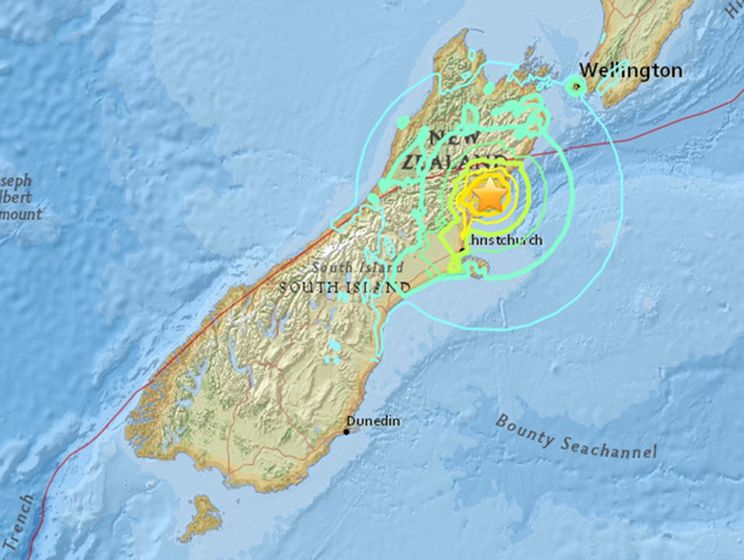 После серии землетрясений Новую Зеландию предупредили об угрозе цунами