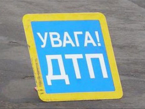 Во Львовской области неизвестный на авто наехал на троих подростков, один мальчик погиб