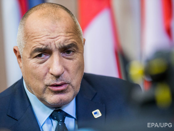 Премьер Болгарии подал в отставку после поражения кандидата от правящей партии на выборах президента