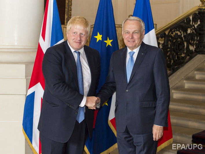 The Financial Times: Великобритания и Франция сорвали экстренную встречу ЕС по Трампу