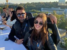 "До Каролины еще далеко", "Клон Лорак". Невесту Налчаджиоглу захейтили в сети