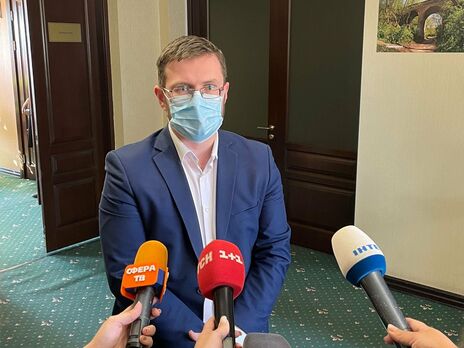 Кузин рассказал, когда Украина получит таблетки от COVID-19