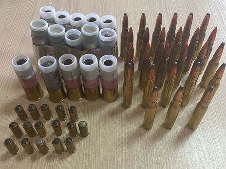 Прикордонники викрили українця, який перевозив до Польщі патрони