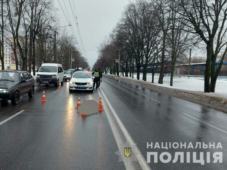 В Харькове водитель маршрутки сбил женщину на пешеходном переходе – полиция