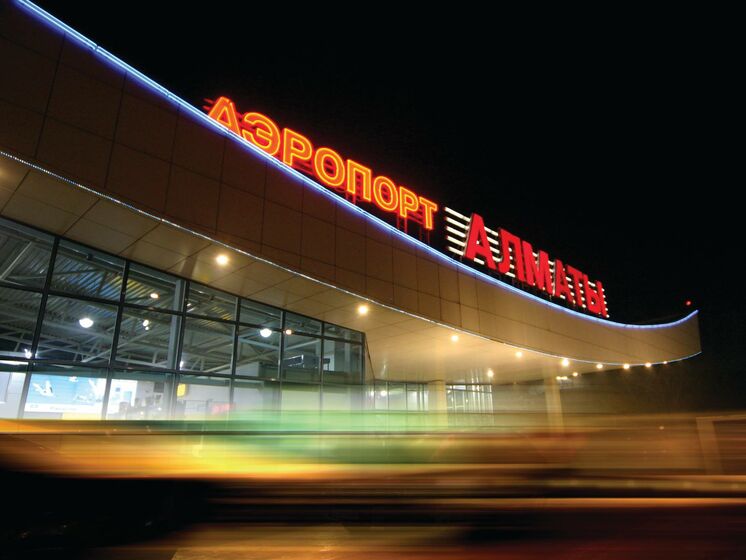 В Казахстане объявили об освобождении аэропорта Алматы. Токаев говорил о захвате террористами пяти самолетов
