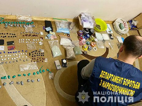 У Львові поліція вилучила наркотики та психотропи майже на 2 млн грн