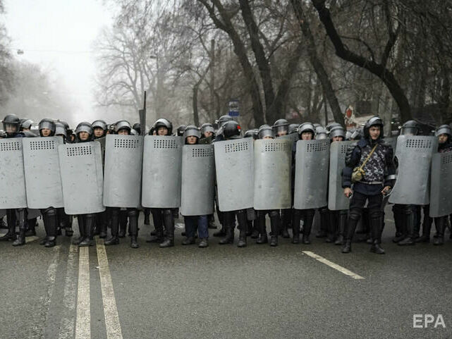 Казахстанские силовики заявили, что освободили центр Алматы от протестующих